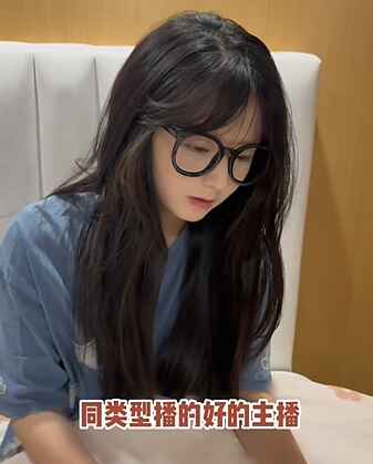 钉钉 AI 助理周末直播2天5k！应聘面试全攻略 + 真实收入曝光