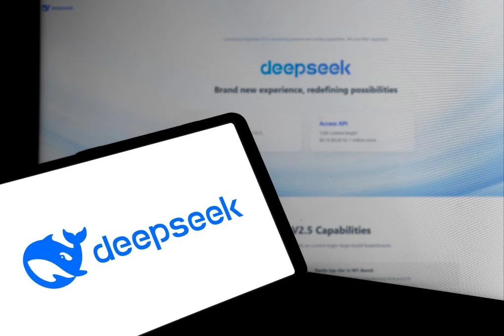 DeepSeek使用指南，30个DeepSeek提示词技巧让你成为AI调教大师