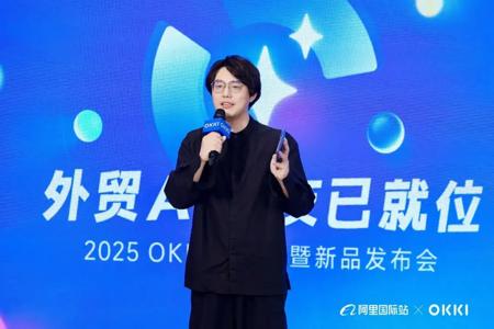 很多AI人还在自嗨，外贸人已经用AI卷翻天了。