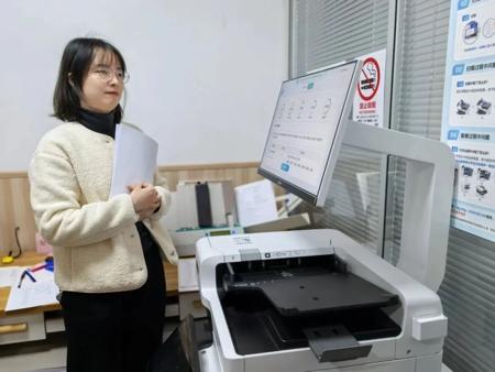 从AI“参加”高考想到：课堂会变成被算法操控的流水线吗？